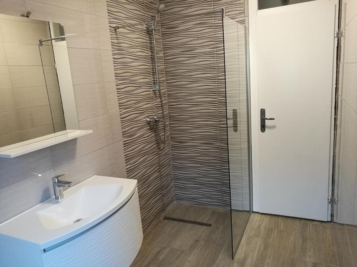 Apartman 2 Punta Pakoštane Esterno foto